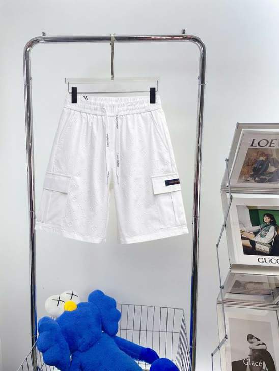 Picture of LV Short Pants _SKULVM-3XLxetr5618355